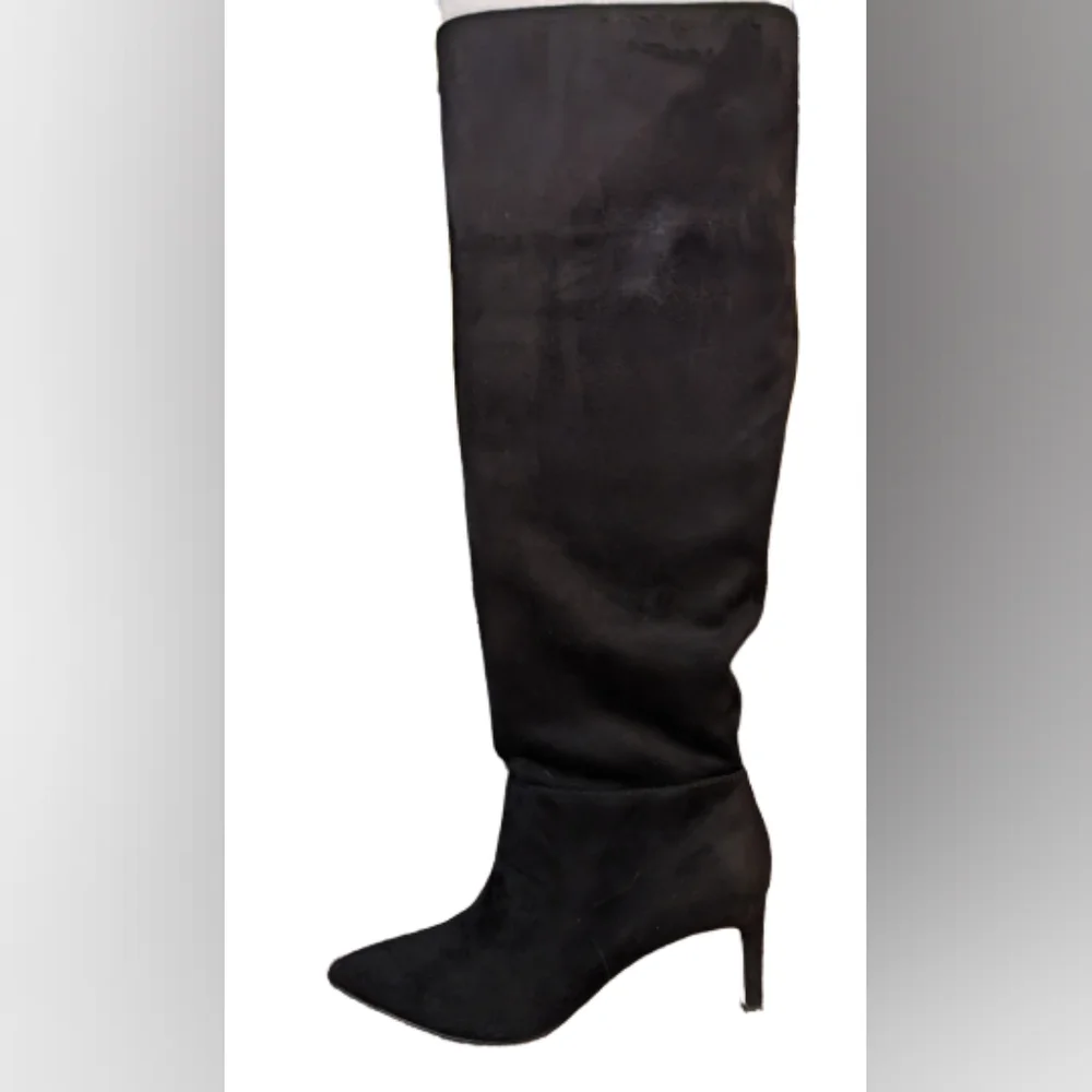 NIB BCBGENERATION black Marlo micro suede pointed toe pull on stilleto heel - Picture 2 of 11